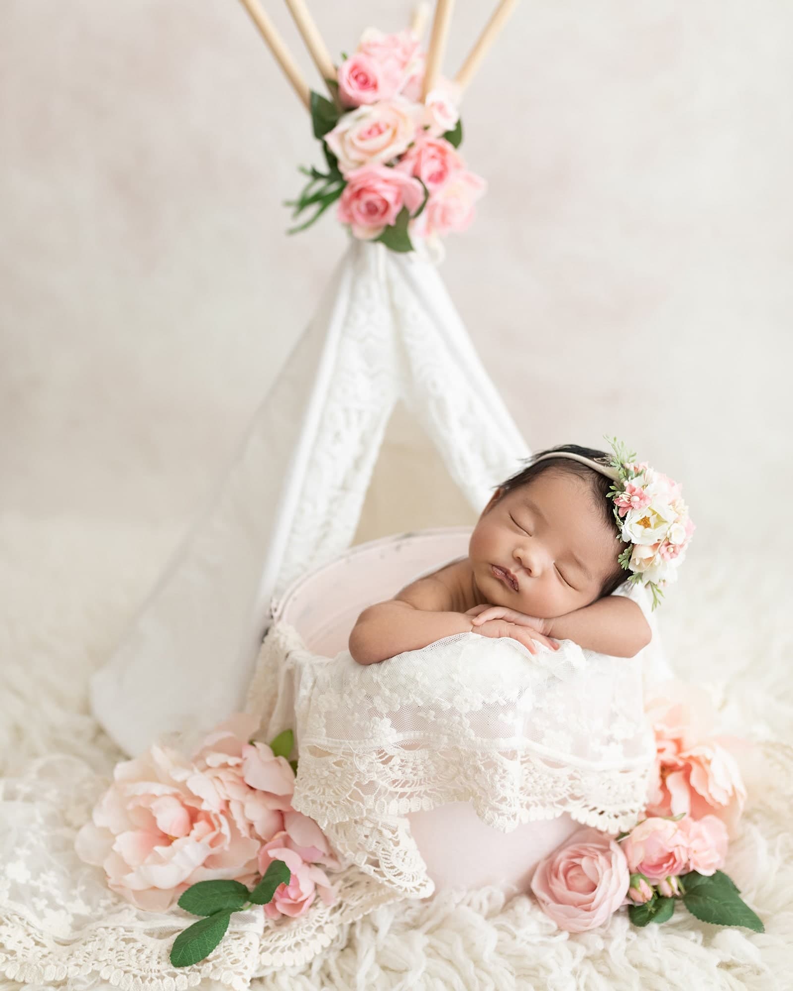 Blue 22 Photography portfolio example - professional baby photography